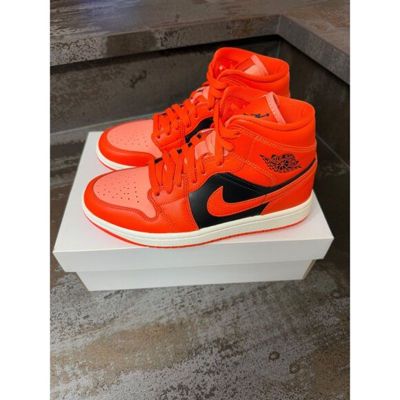 Women's Jordan 1 Mid SE Rush Orange Crimson Bliss Size 7- DM3381-600 - Picture 4 of 9